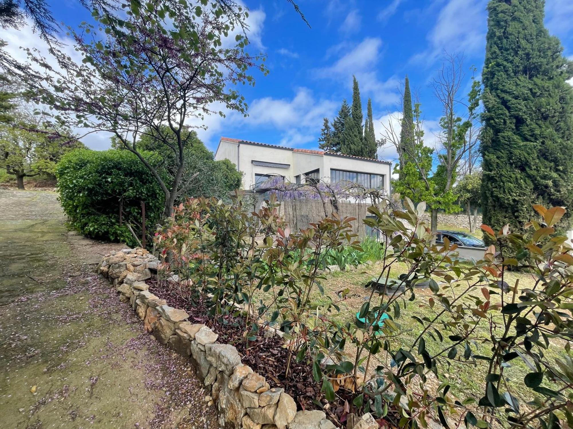 Proche Lac Du Salagou, Chambre Agreable Avec Salle D'Eau Et Wc Prive Lacoste  Εξωτερικό φωτογραφία